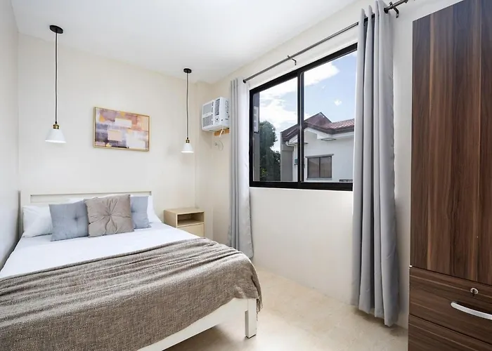Fully Furnished 3br House In With Parking And Washer * Cebu